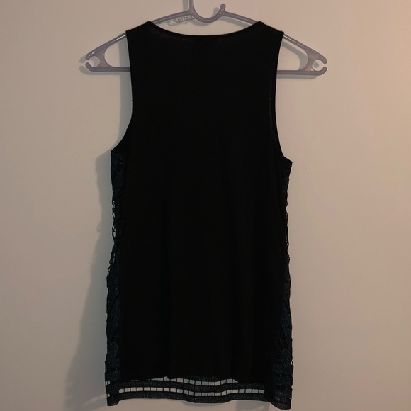 Express Tank Top - Picture 5 of 6